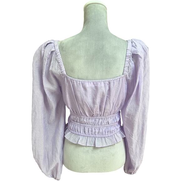ASTR The Label Lilac Puff Sleeve Smocked Crop Top Size M - Picture 2 of 6